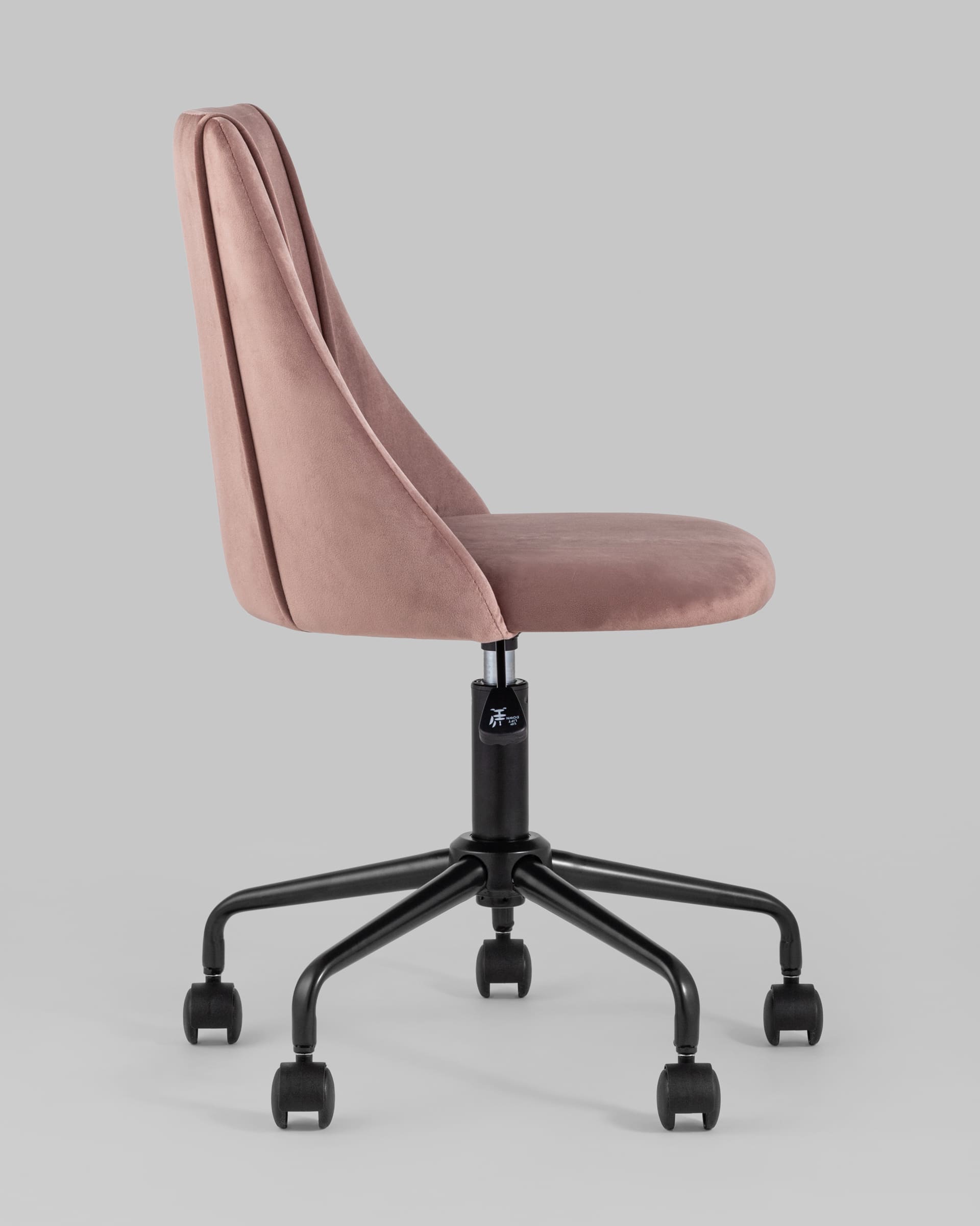 Кресло офисное Сиана велюр розовый