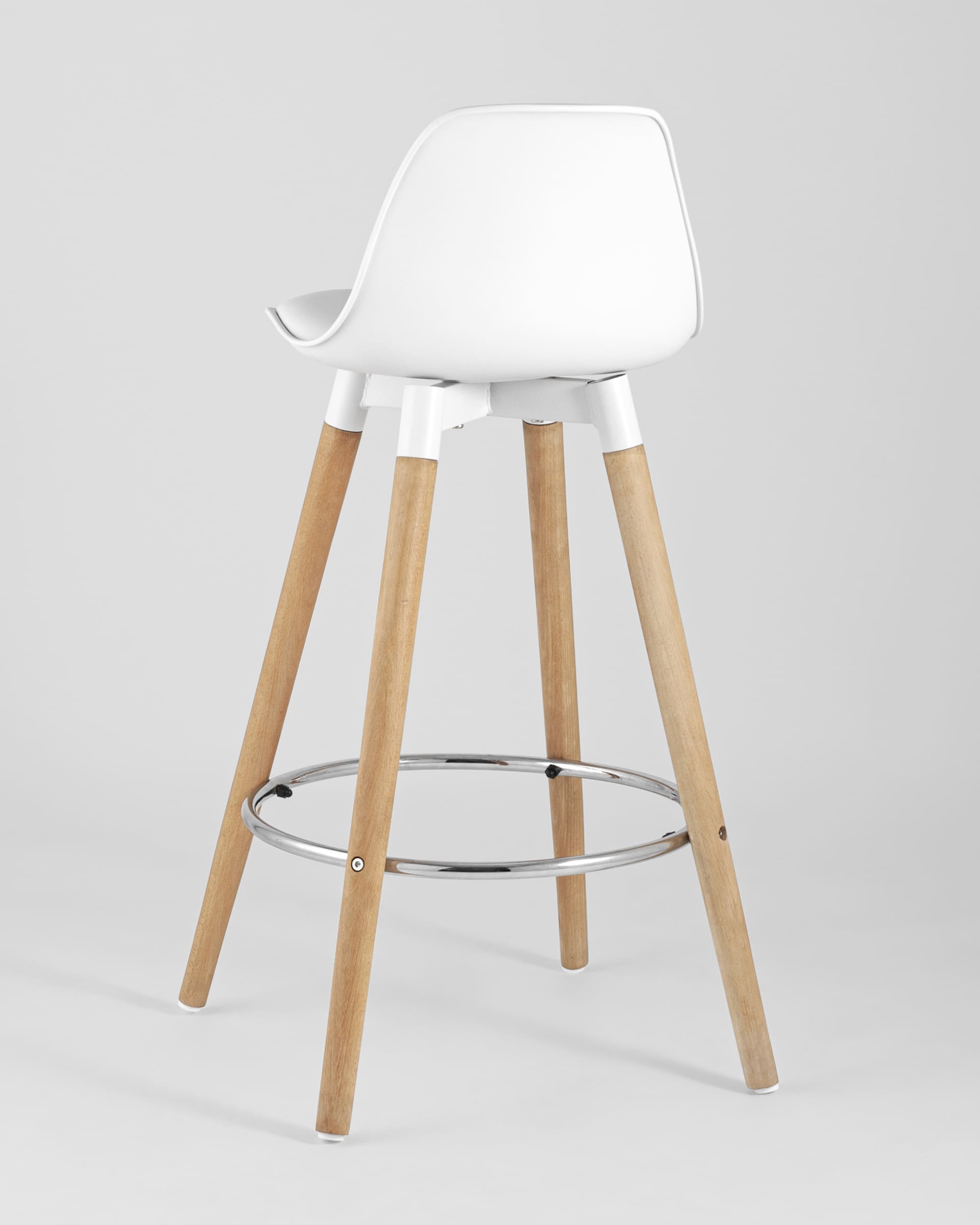 Полубарный стул Мартин белый сиденье пластик, экокожа, деревянные ножки, хром