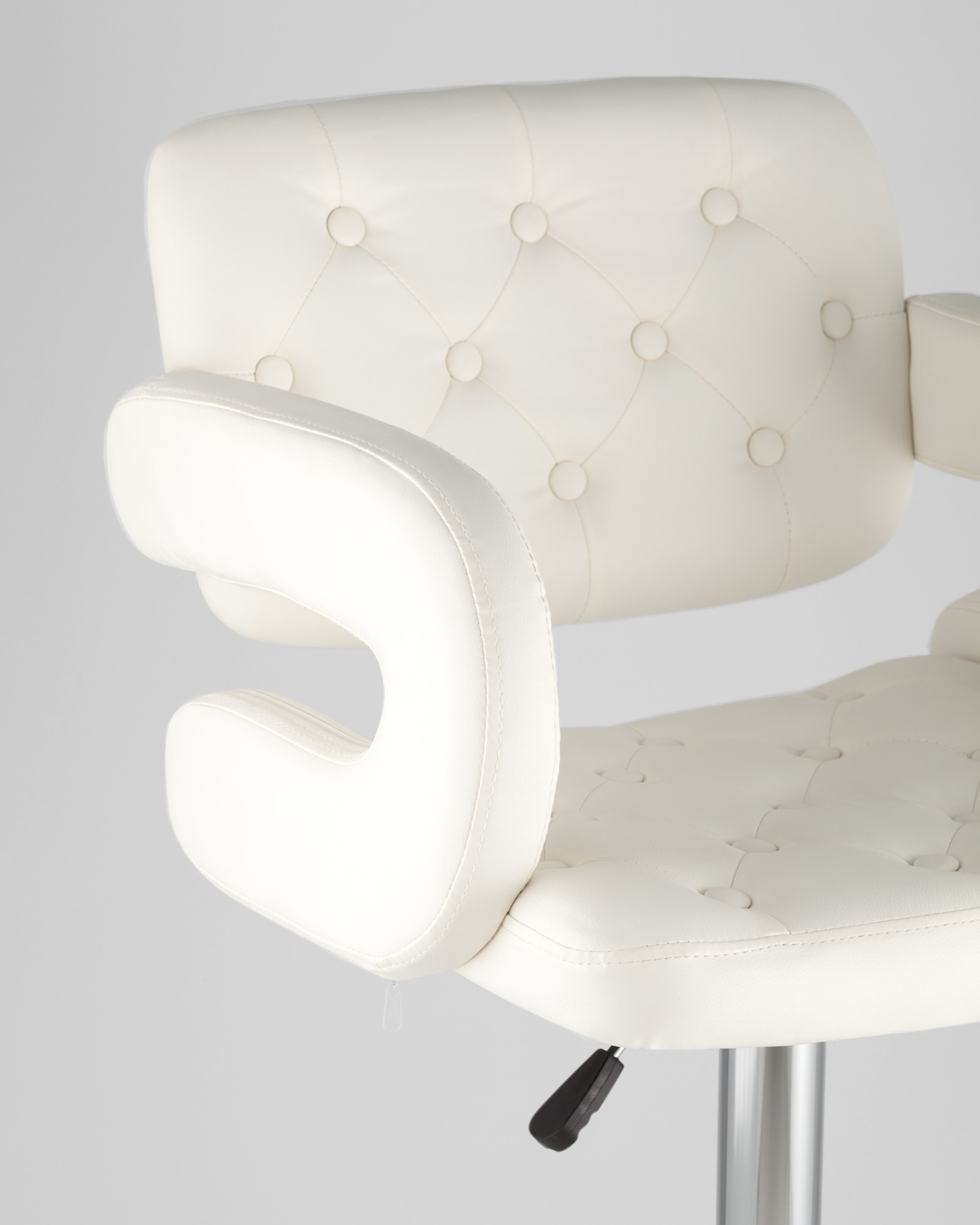 Барный стул Бентли белый PU-кожа, дугообразные подлокотники