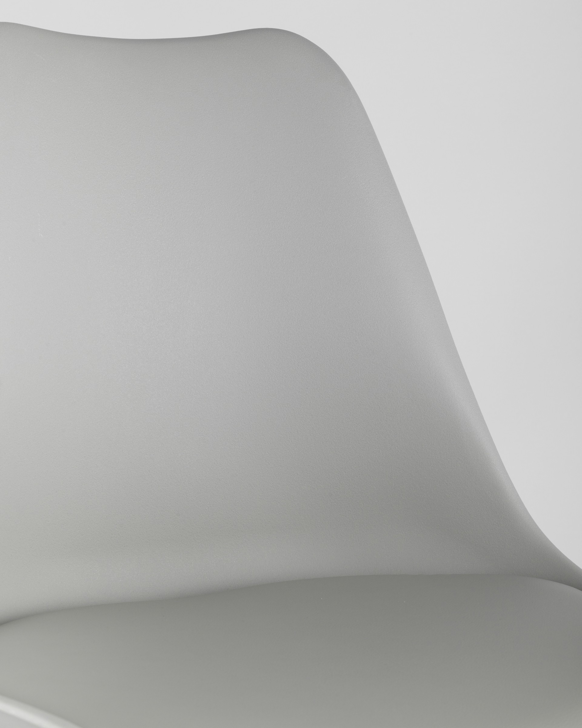 Стул FRANKFURT серый, каркас массив бука, спинка качественный пластик, обивка сиденья экокожа