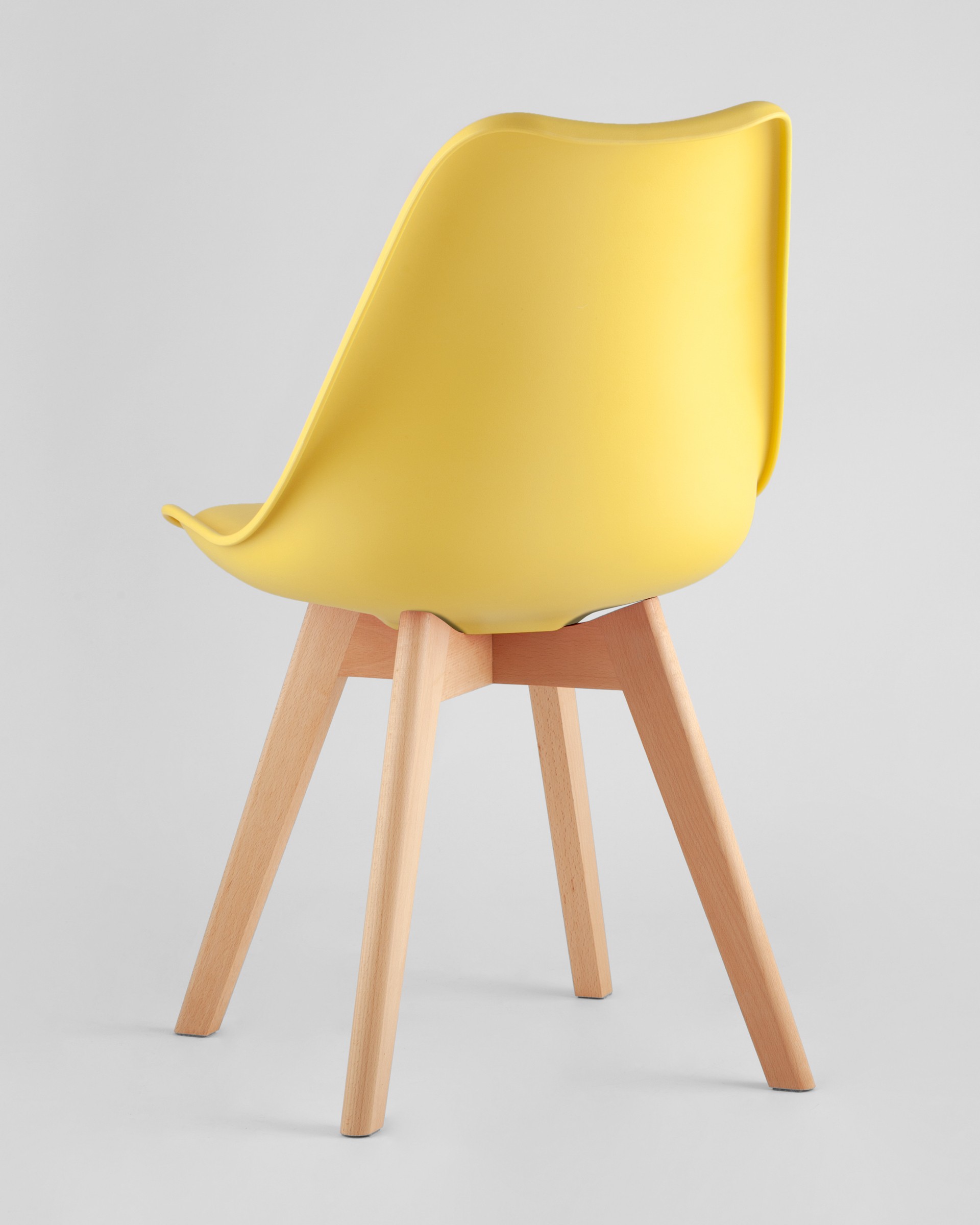 Стул Frankfurt желтый, сиденье из сочетания пластика и экокожи, ножки деревянные