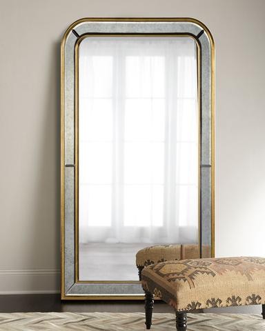 Настенное зеркало в золотой арочной раме "Гийом" 117*71