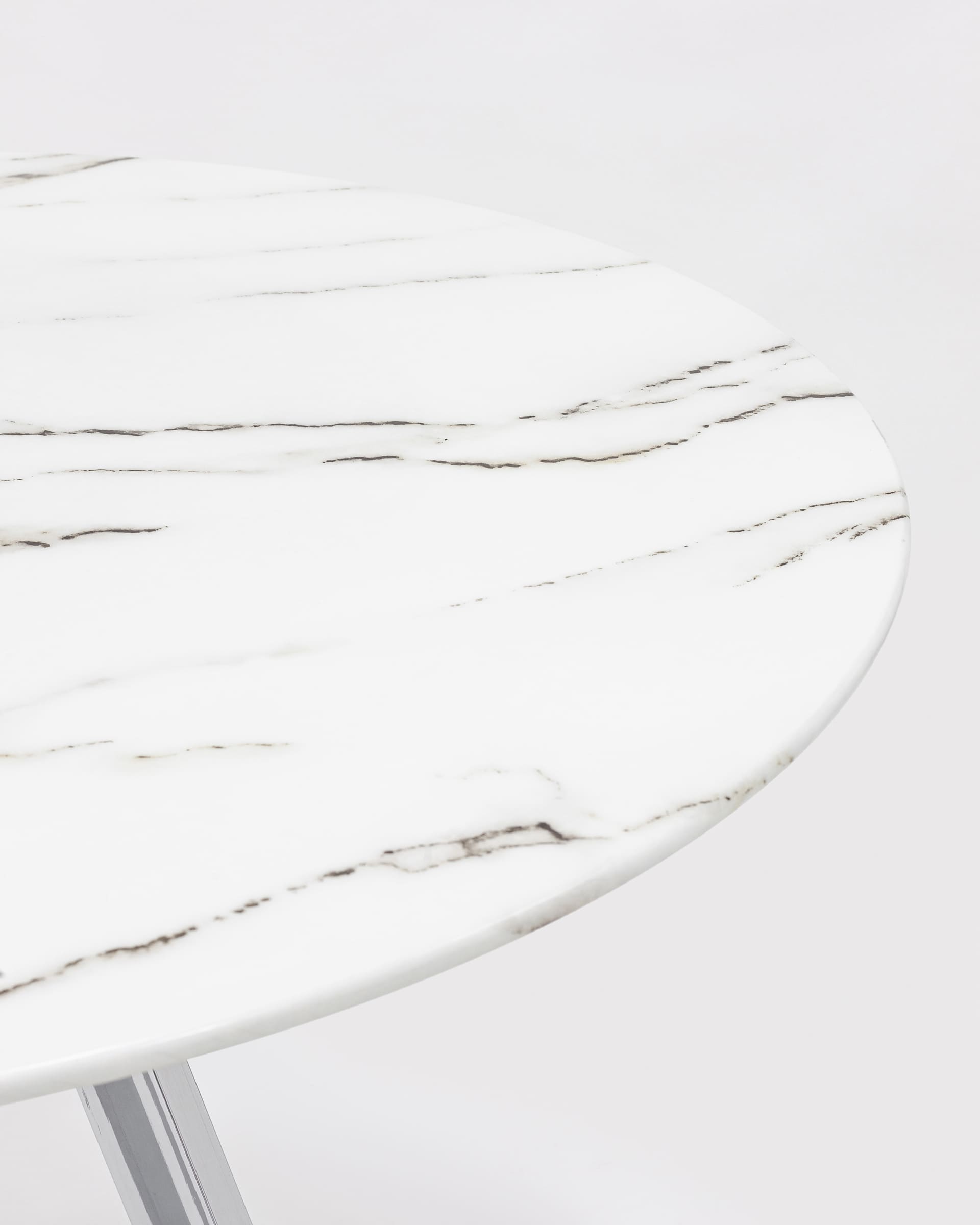 Стол обеденный Хьюстон круглый, стеклянный столешница белая с рисунком под мрамор