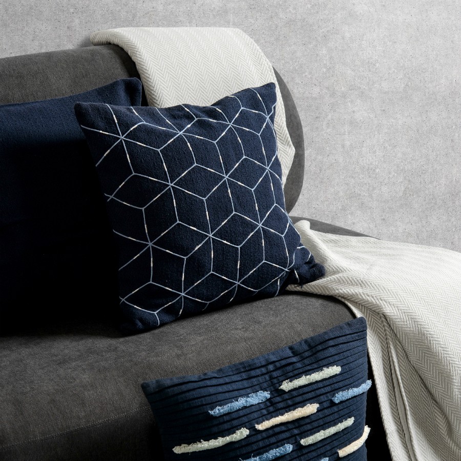Подушка декоративная из хлопка темно-синего цвета с геометрическим орнаментом ethnic, 45х45 см