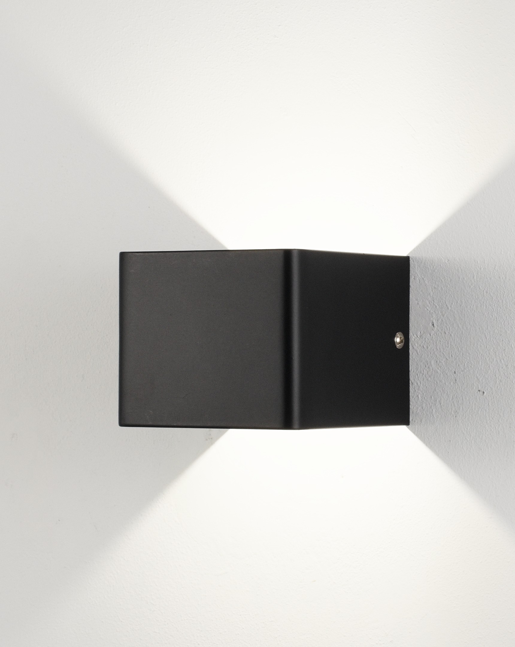 Светодиодный настенный светильник Moderli V1871-WL Slim LED*5W