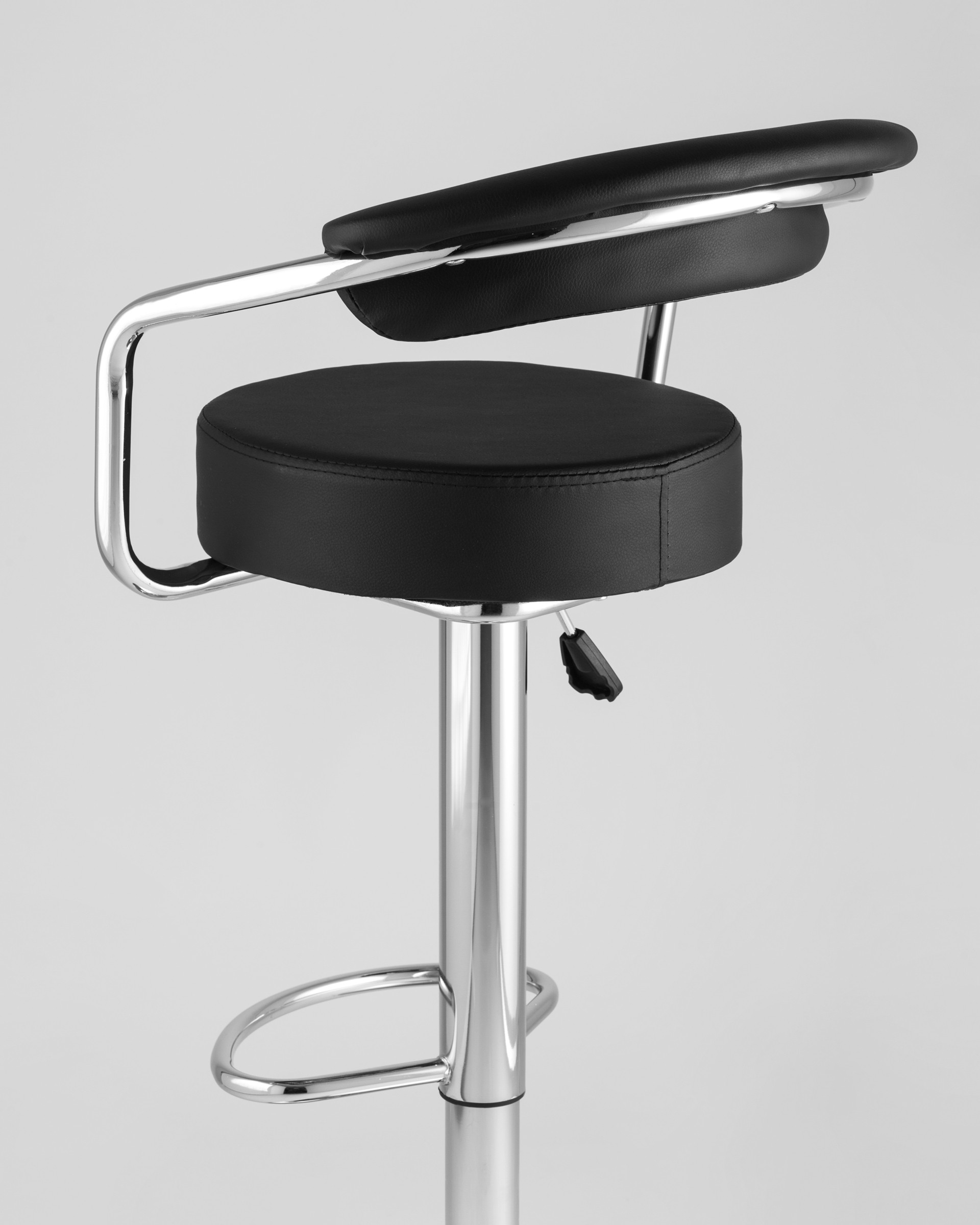 Барный стул Орион черный каркас с подножкой хром