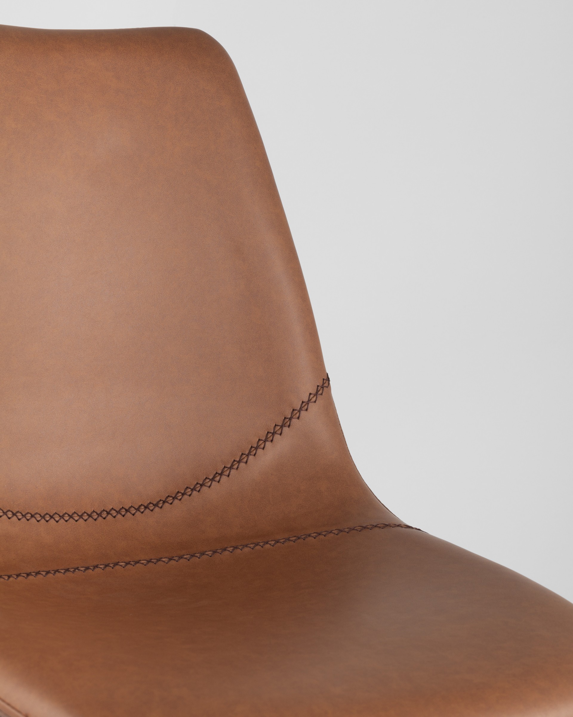Стул Саксон коричневый, удобное сиденье, металлические ножки