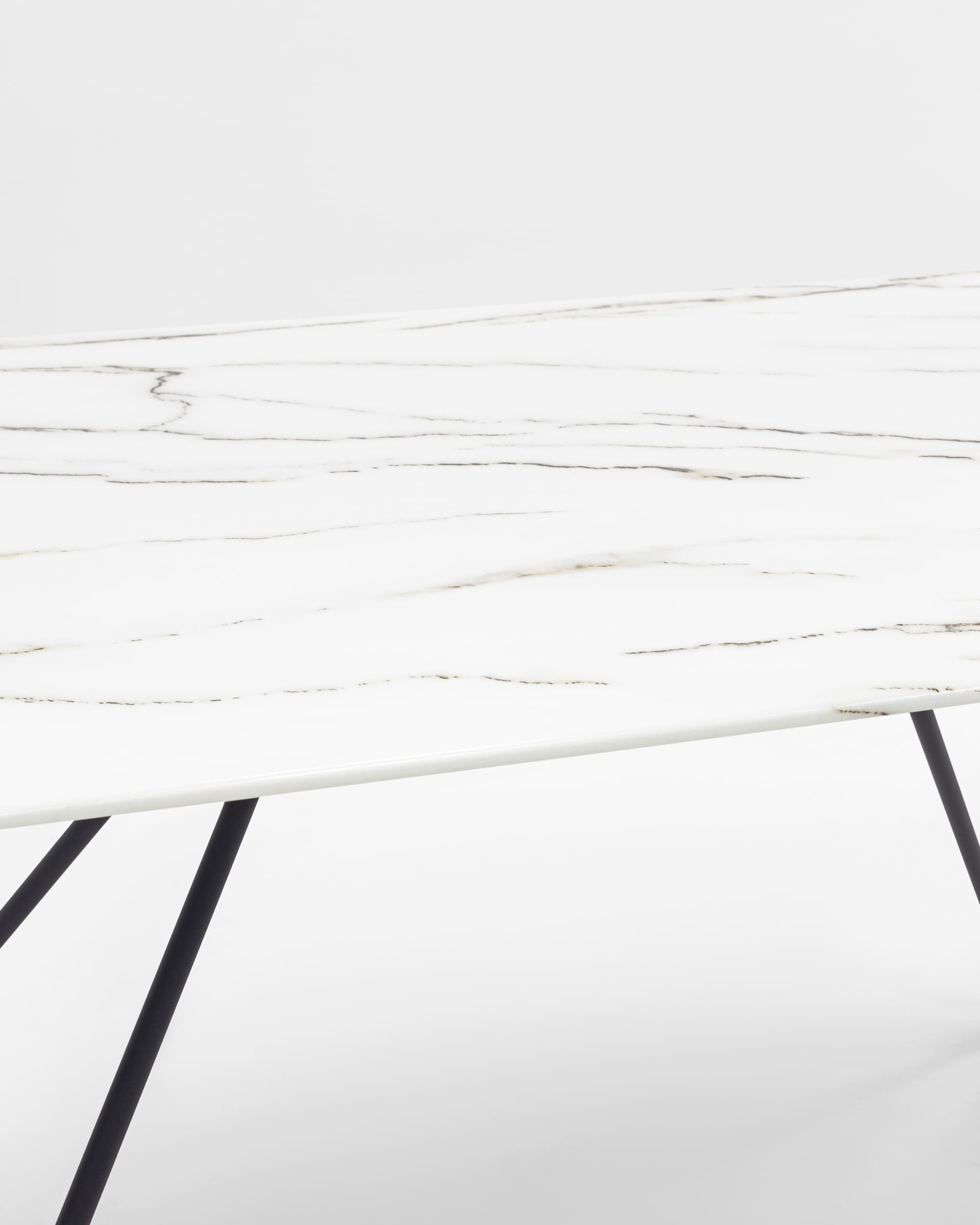 Стол обеденный Сакраменто 140*90 белый, стеклянная столешница с рисунком под мрамор