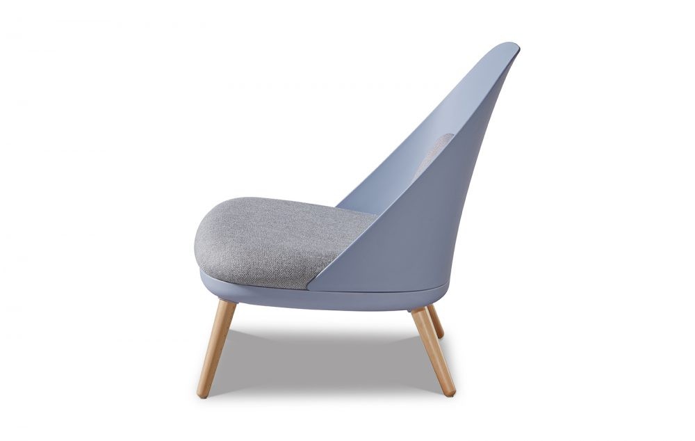 Кресло дизайнерское голубое